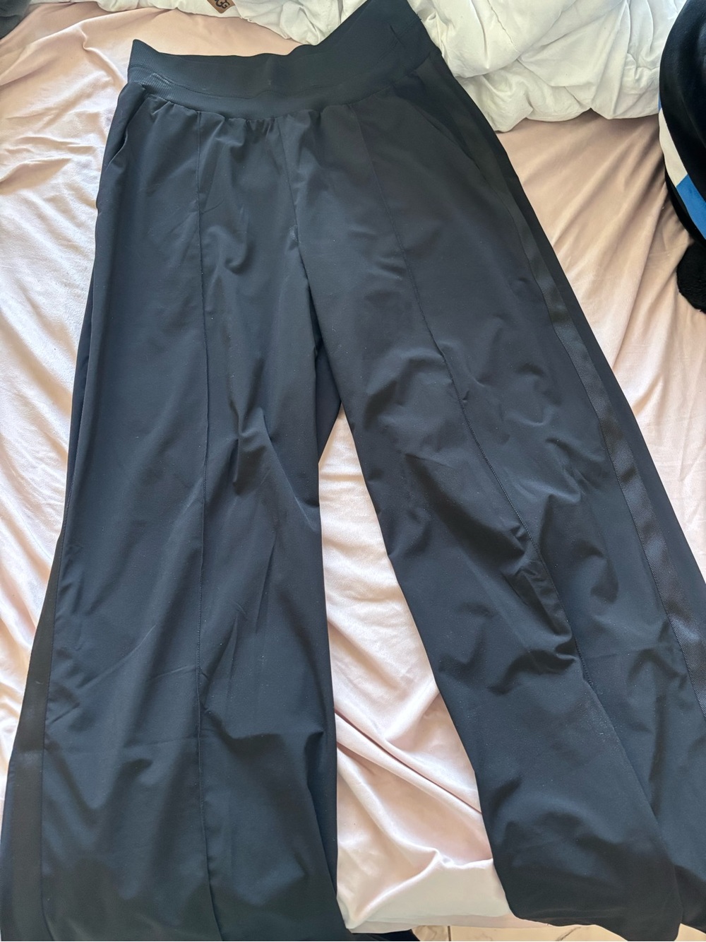 Athleta Black Wide-Leg Ponte Trousers with Elastic Waist